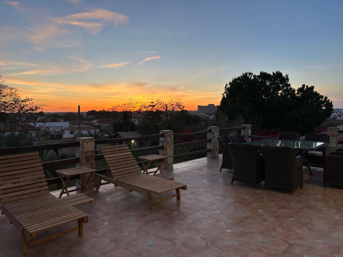 Balcon Buenavista Villa Sevilla Bagian luar foto